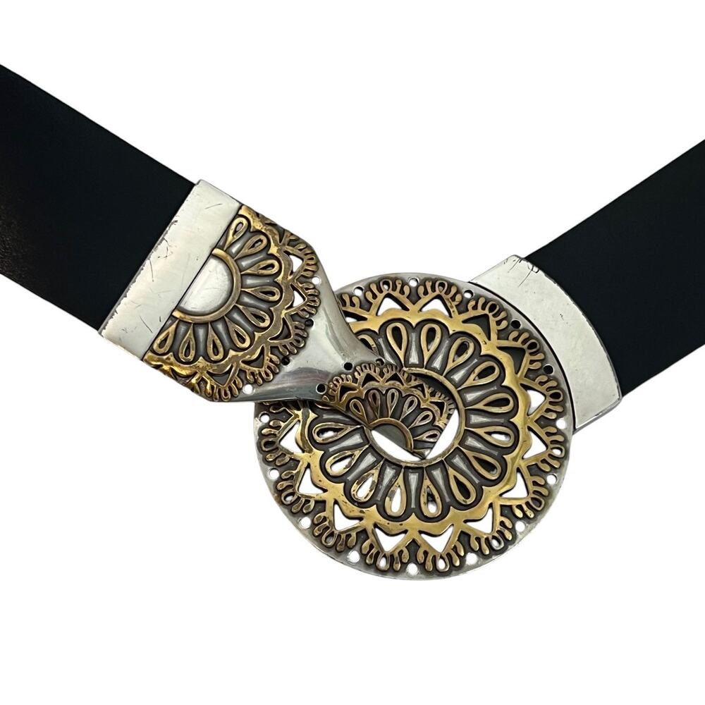 Chicos Genuine Leather Medallion Belt M/L Black Round Buckle Gold Silver Tone